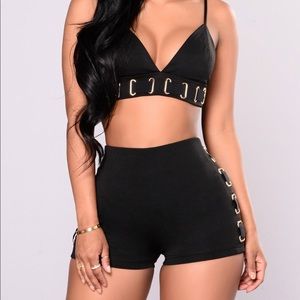 Top with high waist shorts set
